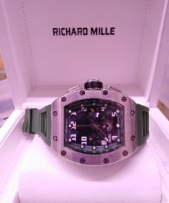 Richard Mille 12, correa de caucho verde, caja de acero, esfera negra, cronografo